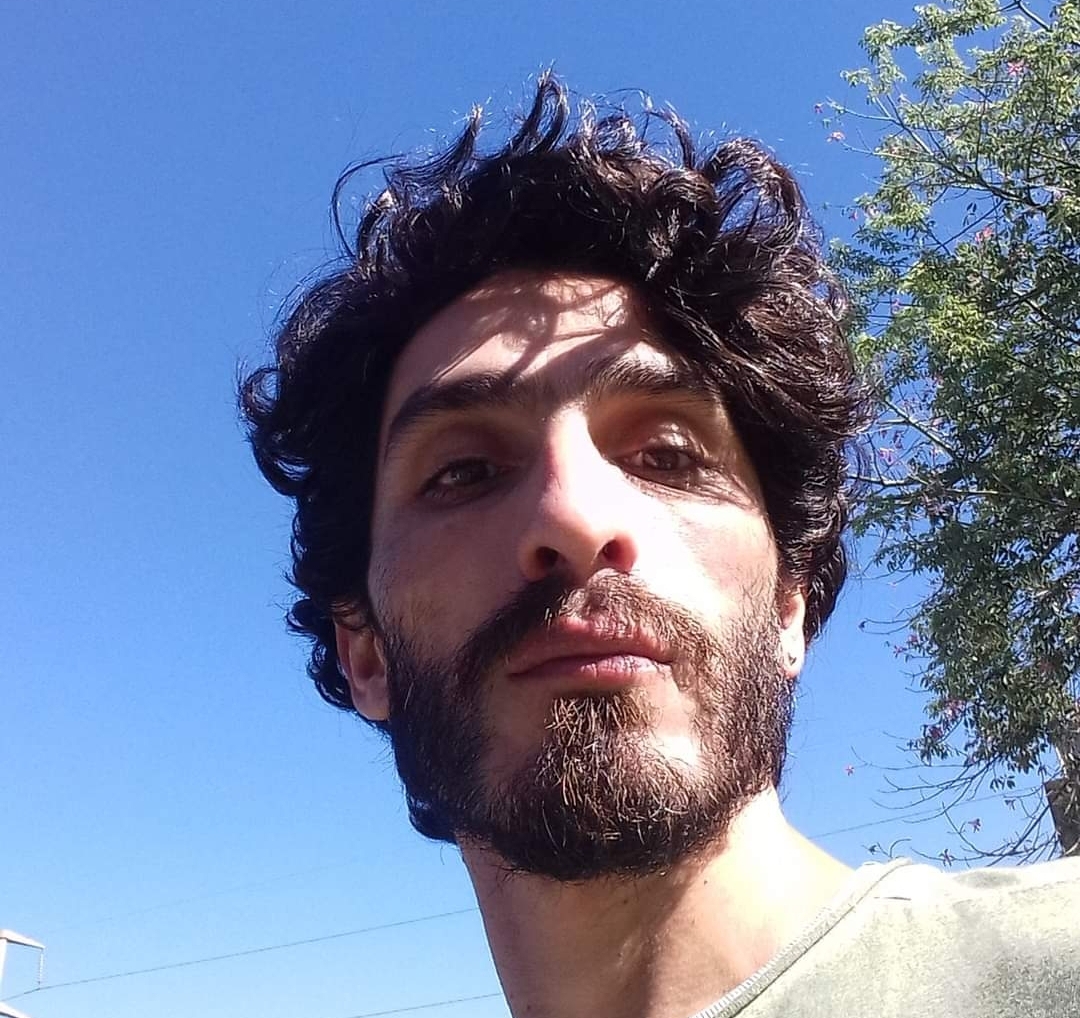 Mexico: Reserva tu sesión de tarot para mayo con Cristian Germán